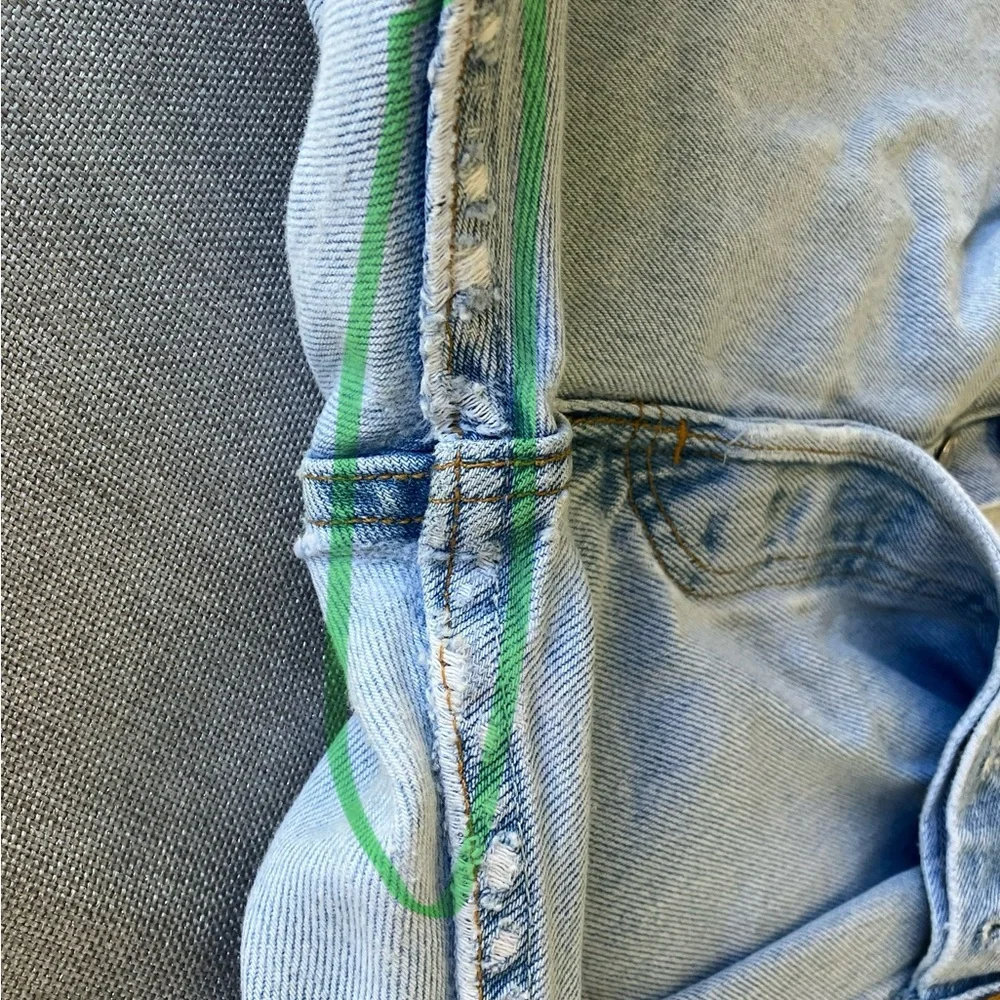 Levi's Classic Light Blue Jeans 42 x30 button fly.